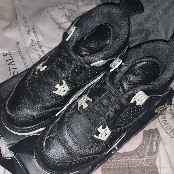 Air Jordan 4 retro - Picture 2 of 4